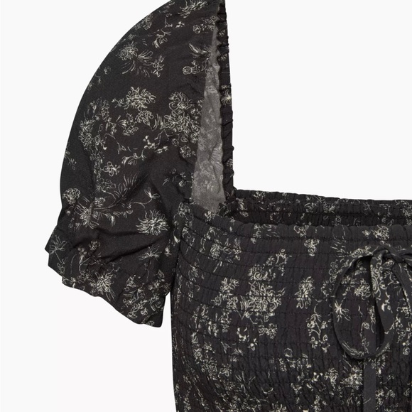 Aritzia Wilfred Smocked Blouse - Picture 2 of 2